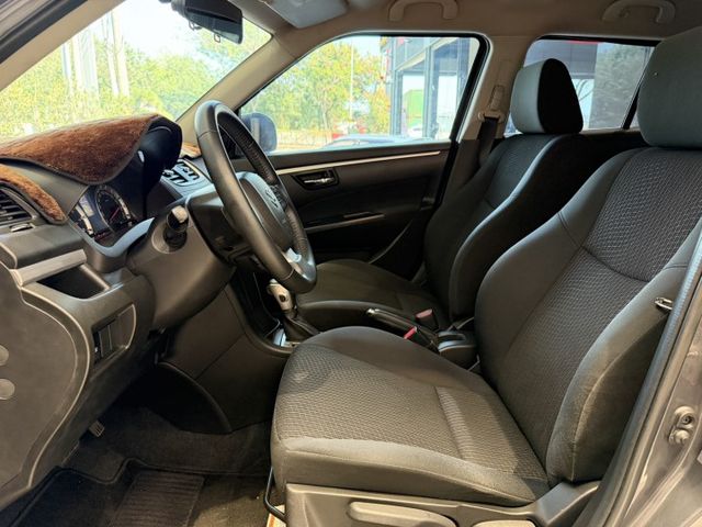 2014年式 SWIFT 1.2GLX  里程僅8萬 I-KEY  循跡 定速 實車實價可貸款  第11張相片