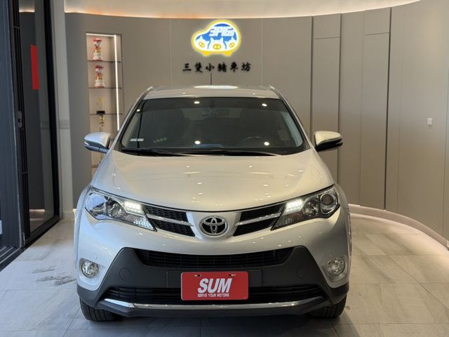 2015年出廠 RAV4 E-HI版 認證車 免鑰匙 倒車影像 前後雷達 實車實價 可貸款  第1張相片
