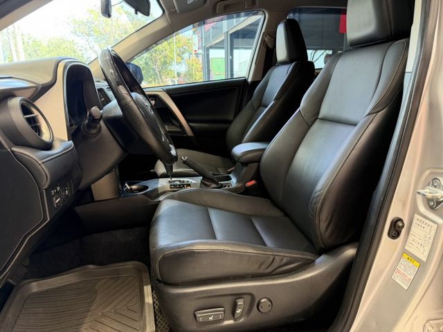 2015年出廠 RAV4 E-HI版 認證車 免鑰匙 倒車影像 前後雷達 實車實價 可貸款  第11張相片