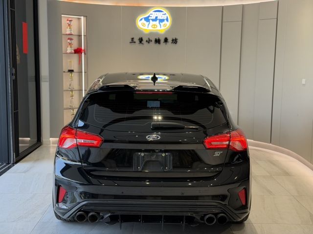 2019年出廠 FOCUS ST-LINE 小改裝 原鈑件 2年保固 實車實價 歡迎試乘  第2張相片
