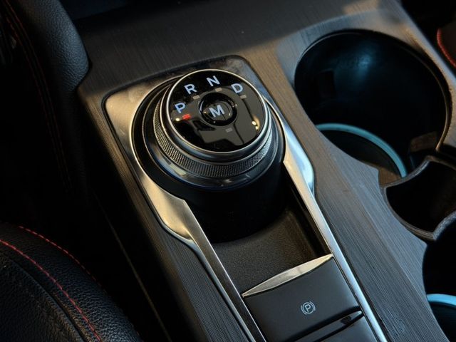 2019年出廠 FOCUS ST-LINE 小改裝 原鈑件 2年保固 實車實價 歡迎試乘  第17張相片