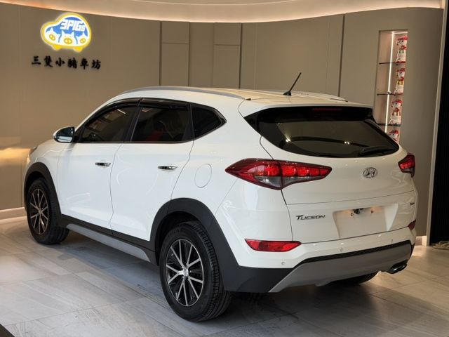 2018年出廠 時尚渦輪1.6 盲點 倒車影像 定速 循跡  認證車 一年保固 實車實價 歡迎試乘  第5張相片