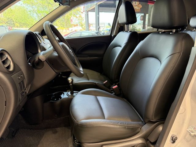 2017年 MARCH 傳奇版 超低里程僅1萬公里 一年保固 實車實價 歡迎試乘  第11張相片