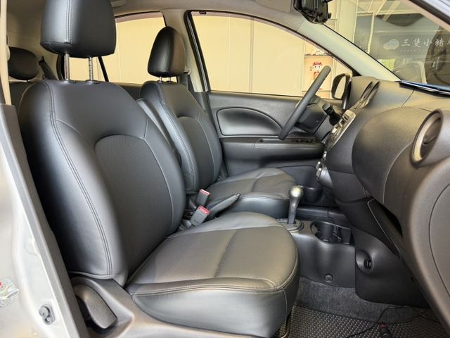 2017年 MARCH 傳奇版 超低里程僅1萬公里 一年保固 實車實價 歡迎試乘  第12張相片