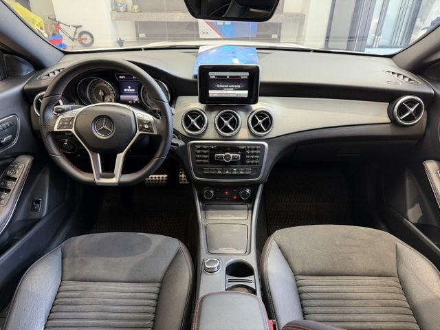 2013年 CLA250  認證車  全景天窗 LED尾燈 實車實價 可貸款 歡迎試乘  第10張相片