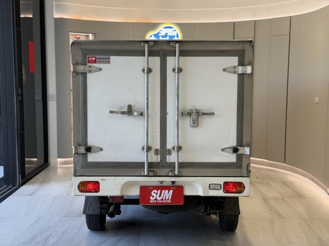 2017年 Veryca冷凍箱車 手排 低里程僅7萬  零下20度C 實車實價 歡迎試乘  第2張相片