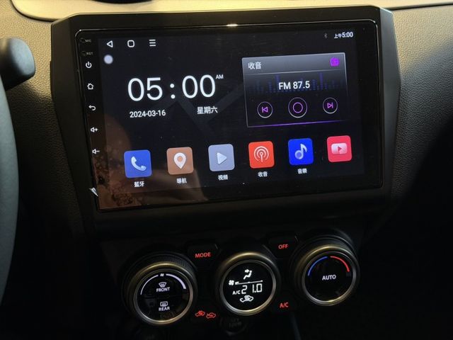 2023年 SWIFT油電  1.2L 免鑰匙 跟車 安卓機 實車實價 可貸款 歡迎試乘  第15張相片