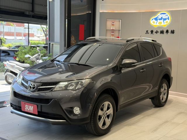 2015年 RAV4 2.5E  認證車 原鈑件 免鑰匙啟動 CarPlay安卓機 實車實價 歡迎試乘  第3張相片