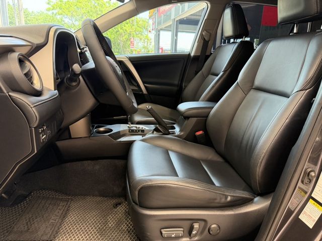 2015年 RAV4 2.5E  認證車 原鈑件 免鑰匙啟動 CarPlay安卓機 實車實價 歡迎試乘  第11張相片