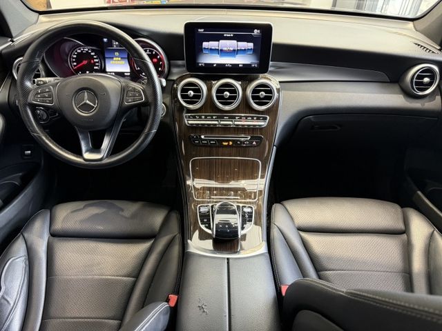 2018出廠 GLC300 4MATIC 原鈑件 全景天窗 盲點 一年兩萬公里保固  實車在店 歡迎試乘  第9張相片