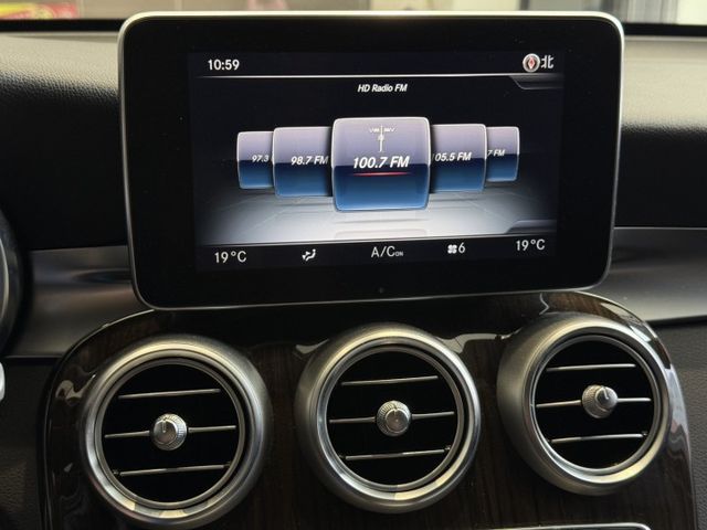2018出廠 GLC300 4MATIC 原鈑件 全景天窗 盲點 一年兩萬公里保固  實車在店 歡迎試乘  第16張相片
