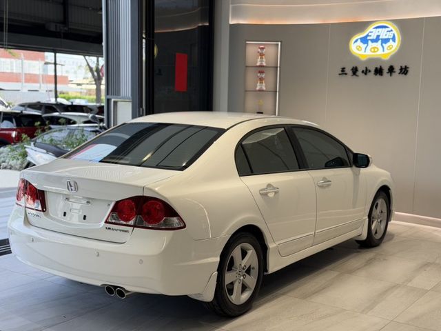 2006年出廠 CIVIC 里程僅跑9萬 認證車有天窗 實車實價 歡迎預約賞車 可貸款  第6張相片