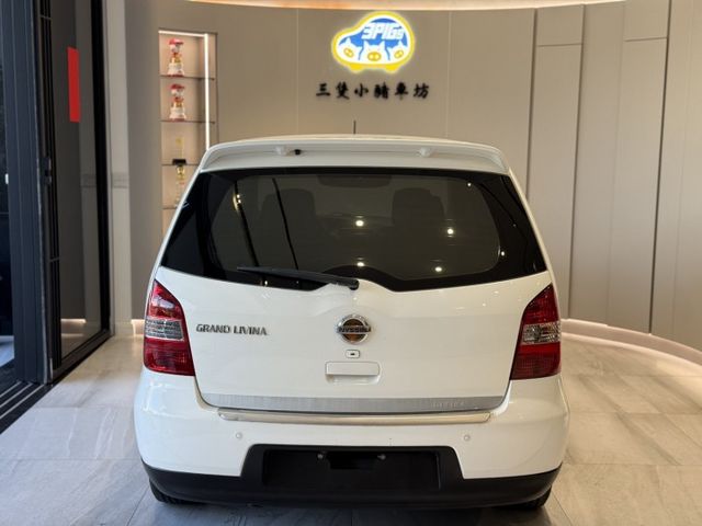 2013年出廠 七人座LIVINA 低里程僅跑6萬 原鈑件 實車實價 歡迎試乘  第2張相片
