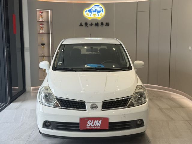 2012 日產 TIIDA 五門 白色 1.8L 認證車 里程保證 實車實價 倒車顯影 恆溫空調 定速巡航  第1張相片