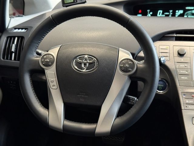 2015年 PRIUS 低里程僅跑9萬 原鈑件 認證車 實車實價 歡迎試乘  第9張相片