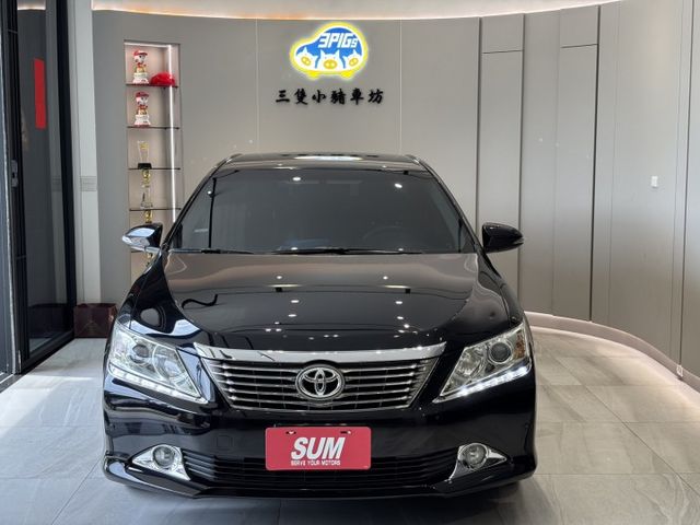 2014年出廠 CAMRY 2.0E 原鈑件 認證車 實車實價 可貸款 歡迎試乘  第1張相片