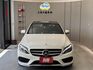 2017年 C300 AMG 原鈑件 23P 環景 盲點 柏林 免鑰匙 雙電動椅 全景天窗 電尾門 實車實價 歡迎試乘  第1張縮圖