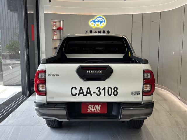 2021年出廠 HILUX 2.8柴油 原鈑件 環景 跟車  車道輔助 實車實價 歡迎試乘  第2張相片