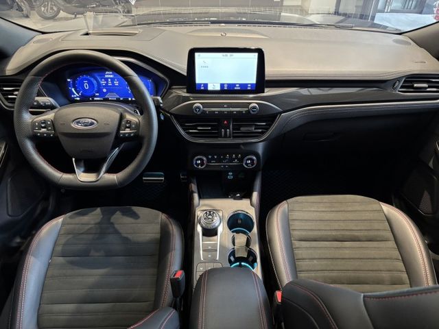 2022年出廠 KUGA 2.0 AWD 全景天窗 環景 跟車 盲點 認證車 實車實價 歡迎試乘  第9張相片