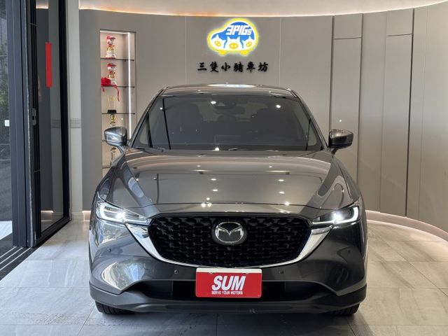 23年出廠 CX5 20S版 里程3萬 BOSE音響 環景 電尾門 通風椅 抬顯 實車實價 歡迎試乘  第1張相片