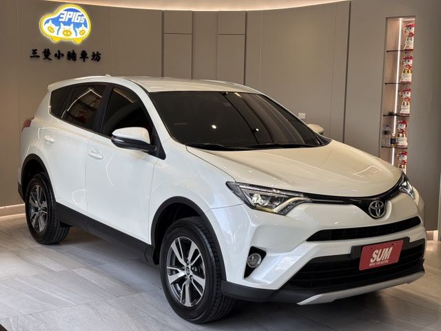 2016年出廠 RAV4 豪華版 里程10萬 認證車 實車實價 可貸款 歡迎試乘  第3張相片