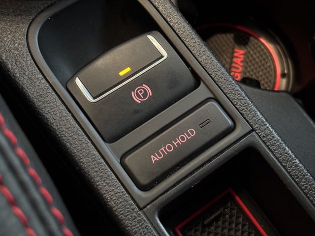 2011出廠 2.0TSI 四傳 愛信變速箱 里程僅9萬 原鈑件 8核心安卓 實車實價 歡迎試乘  第20張相片