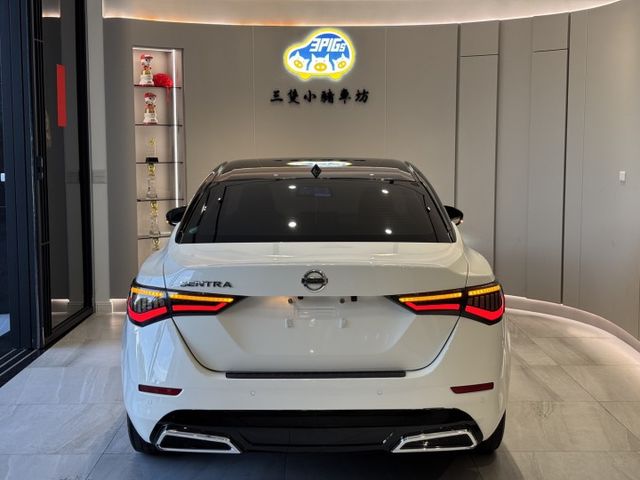 2021年出廠 尊爵智駕版 龍麟尾燈 黑化空力套件 實車實價 歡迎試乘  第2張相片