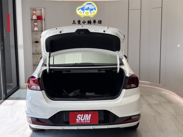 2020年 ELANTRA 豪華版 跟車 車偏 盲點 倒車影像 認證車 實車實價 歡迎試乘  第7張相片