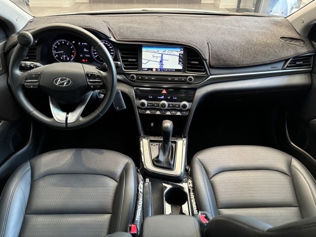 2020年 ELANTRA 豪華版 跟車 車偏 盲點 倒車影像 認證車 實車實價 歡迎試乘  第10張相片