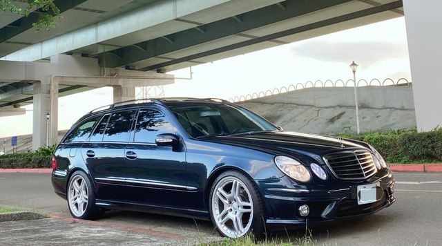 2004年日規Mercedes Benz S211 E320  第1張相片