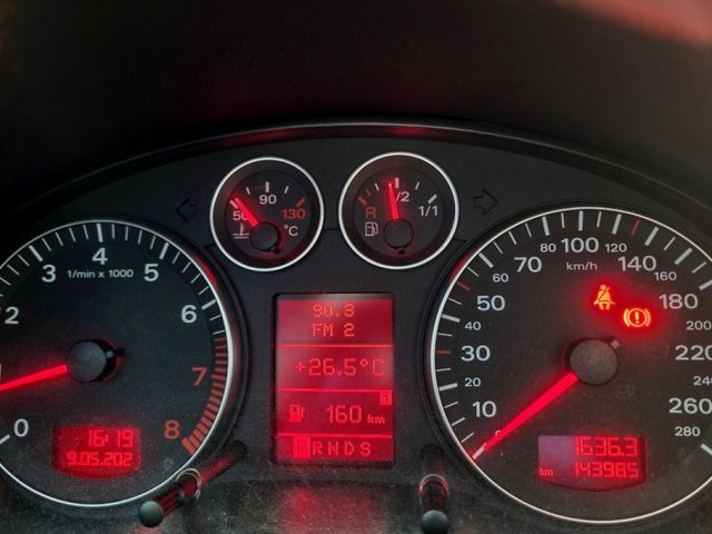 2005 Audi A3 Sportback 2.0TFSI 里程僅跑十四萬  第6張相片