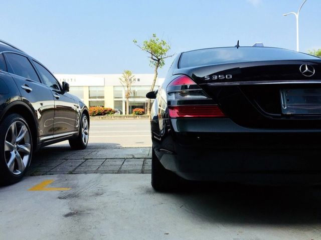2009年 M-Benz S-Class S350 總代理，一手車，里程僅9萬9，Nappa座椅 電吸門  第4張相片