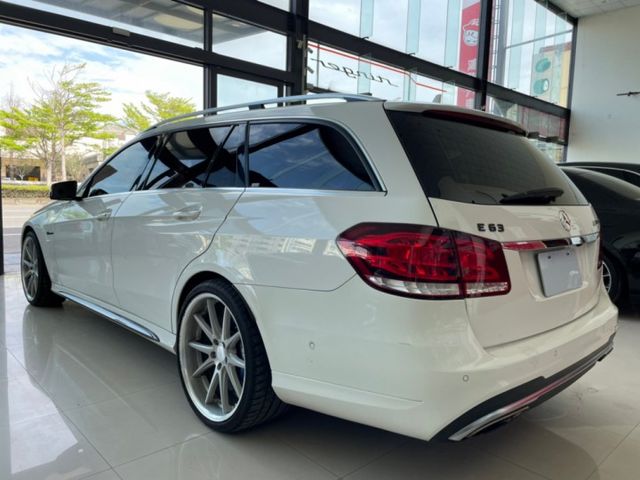 2014 歐規 M-Benz 小改款 E63 AMG S 4Matic Estate WORK鋁圈 陶煞 23P  第18張相片
