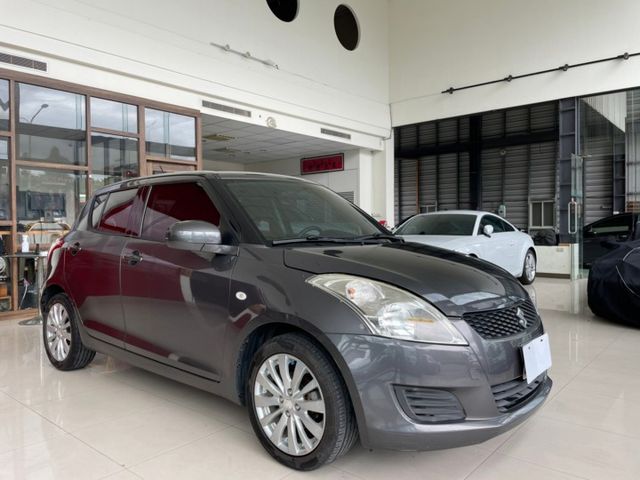 2012 Suzuki Swift 1.4 GL 認證車 里程僅跑九萬三  第1張相片