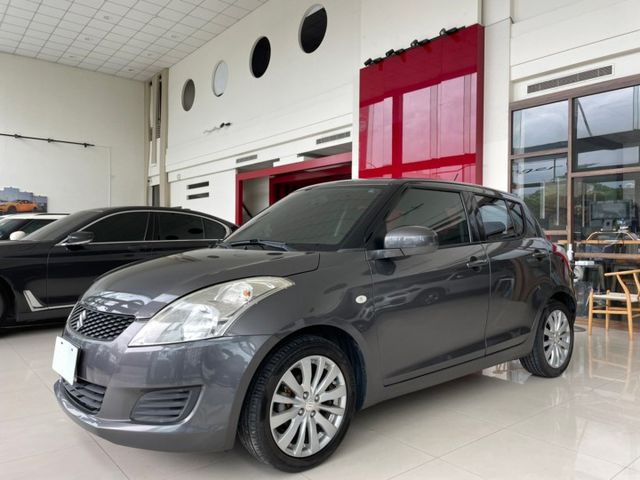 2012 Suzuki Swift 1.4 GL 認證車 里程僅跑九萬三  第3張相片