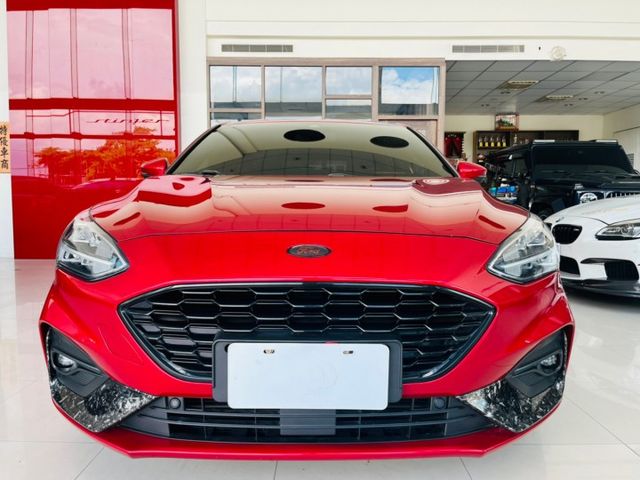 2019 Ford Focus 5D ST-Line  一手車   全速域輔助系統  第2張相片