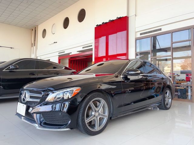2015 M-Benz C-Class Sedan W205 C300  柏林之音 電熱椅  第3張相片