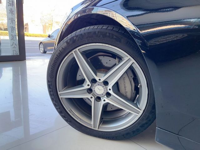 2015 M-Benz C-Class Sedan W205 C300  柏林之音 電熱椅  第11張相片