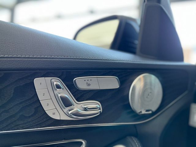 2015 M-Benz C-Class Sedan W205 C300  柏林之音 電熱椅  第13張相片