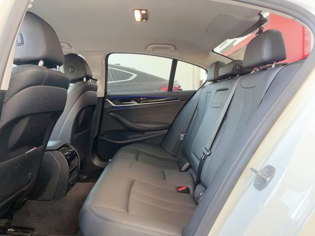 2018 BMW 520d 總代理  第14張相片