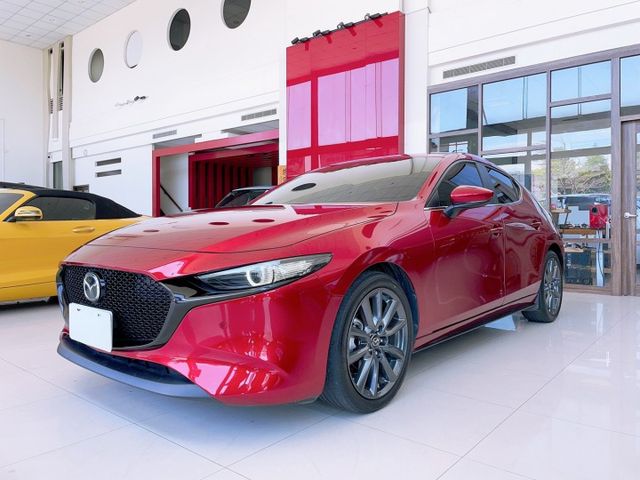 2020 Mazda 3 5D 2.0頂級型 原廠保養 里程僅跑五萬五 全速域MRCC  第3張相片