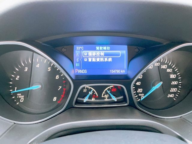 2014 Ford Focus 4D 1.6汽油運動型 認證車 盲點 恆溫  第5張相片