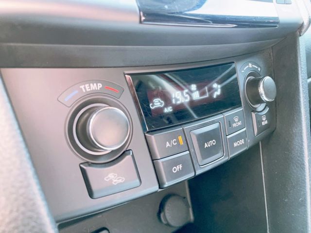 2015/16年式 Suzuki Swift 1.2 GLX 認證車 里程僅跑七萬六 Ikey 抬顯 恆溫  第10張相片