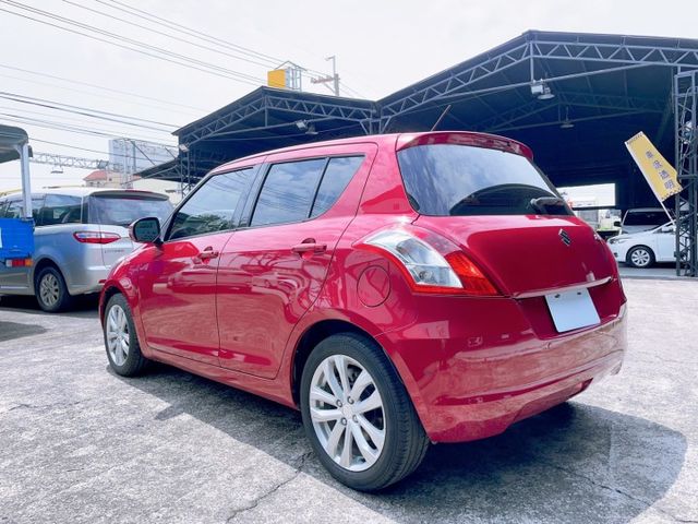 2015/16年式 Suzuki Swift 1.2 GLX 認證車 里程僅跑七萬六 Ikey 抬顯 恆溫  第14張相片