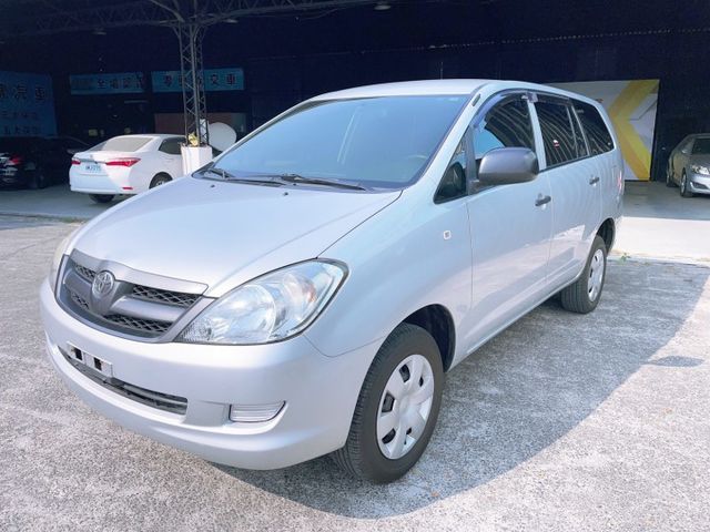 2014 Toyota Innova 2.0 認證車 里程僅跑九萬八  第3張相片