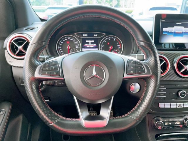 2016/17年式 M-Benz B180運動版 總代理 一手車 里程僅跑十二萬  第9張相片