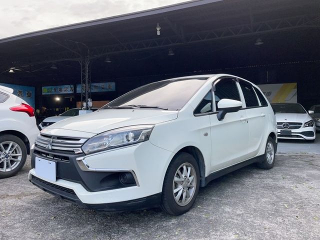 2019 Mitsubishi Colt Plus 尊貴型 認證車 超低里程僅跑四萬四  第1張相片