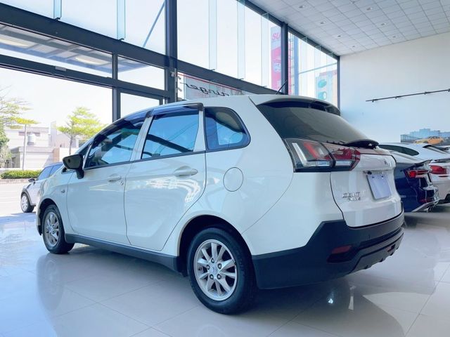 2019 Mitsubishi Colt Plus 尊貴型 認證車 超低里程僅跑四萬四  第13張相片