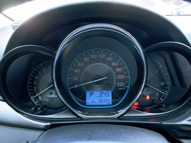 2017 Toyota Vios 1.5經典版 認證車 超低里程僅跑三萬六 抬顯 導航 倒車顯影  第8張相片