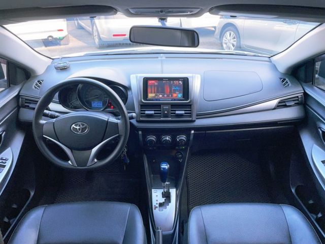 2017 Toyota Vios 1.5經典版 認證車 超低里程僅跑三萬六 抬顯 導航 倒車顯影  第11張相片